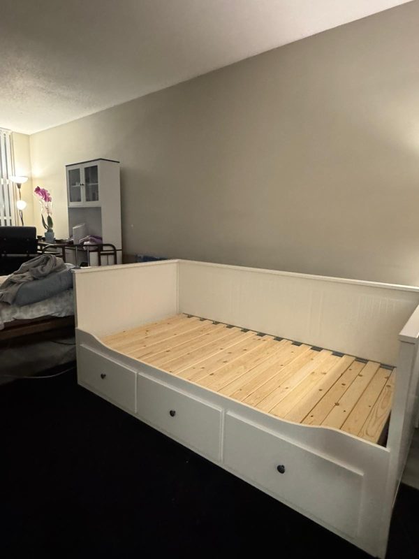 bed frame assembly London Ontario - Triple Home Service